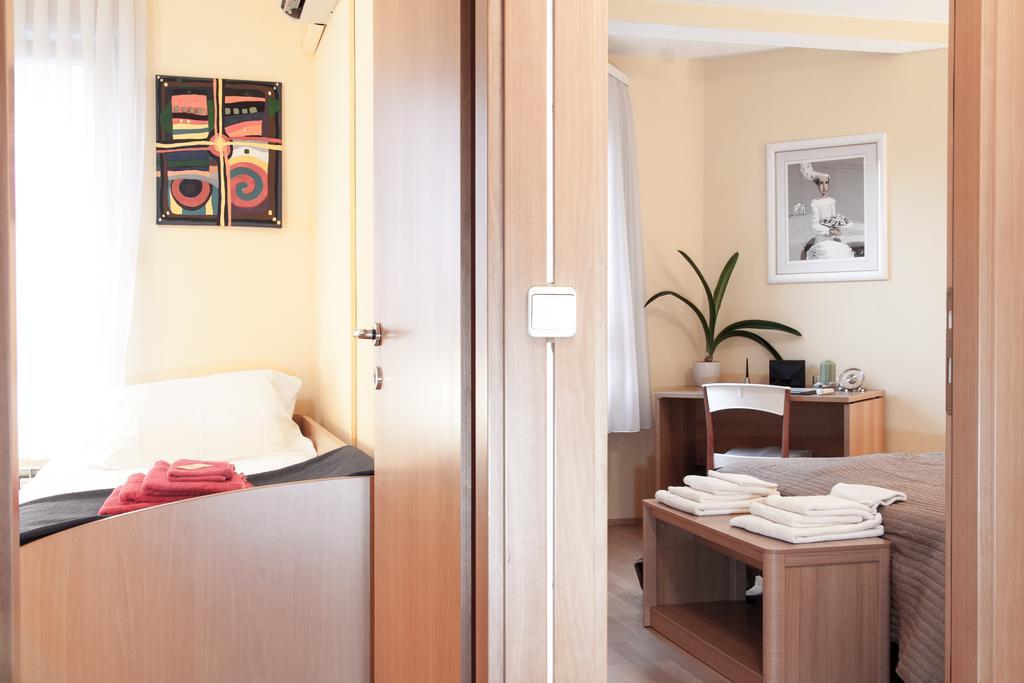 Apartment Avenue Загреб Стая снимка
