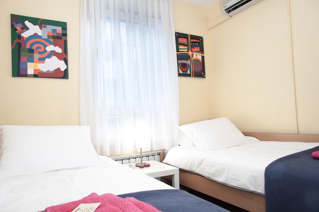 Apartment Avenue Загреб Стая снимка