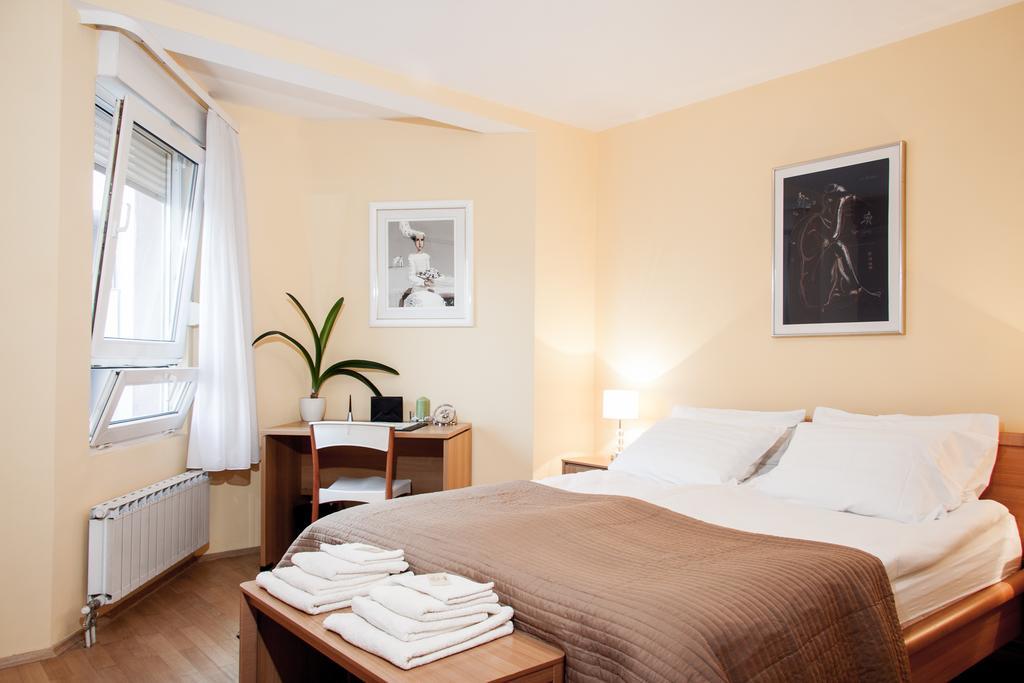 Apartment Avenue Загреб Стая снимка